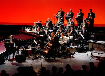BERGEN BIG BAND SPILLER JULEN INN - SØNDAGSMATINÉ