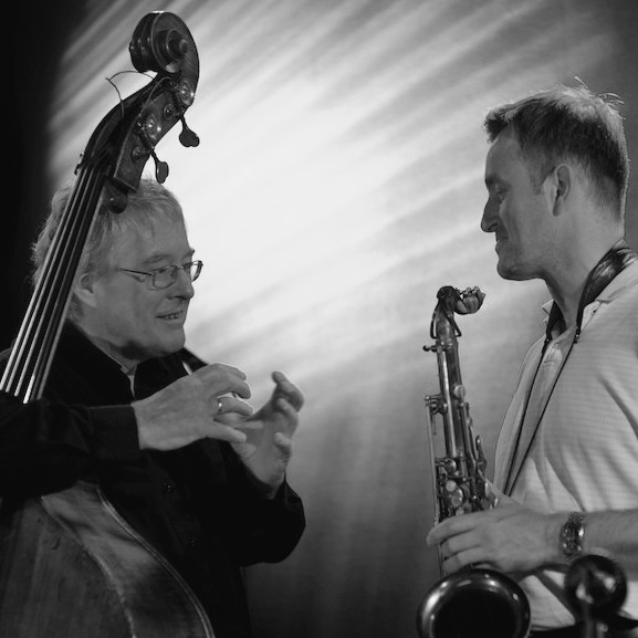 BERGEN BIG BAND med ARILD ANDERSEN og  TOMMY SMITH