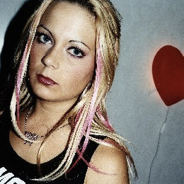 FILM: Ett hål i mitt hjärta, Lukas Moodysson 2004