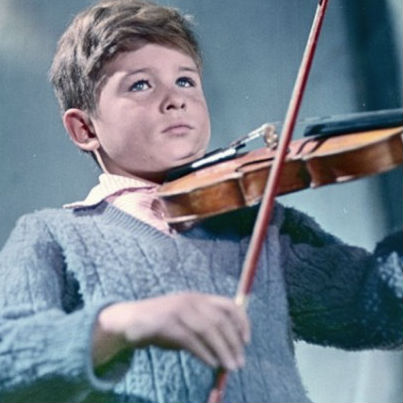 FILM: DAMPVEIVALSEN OG FIOLINEN + THE KILLERS